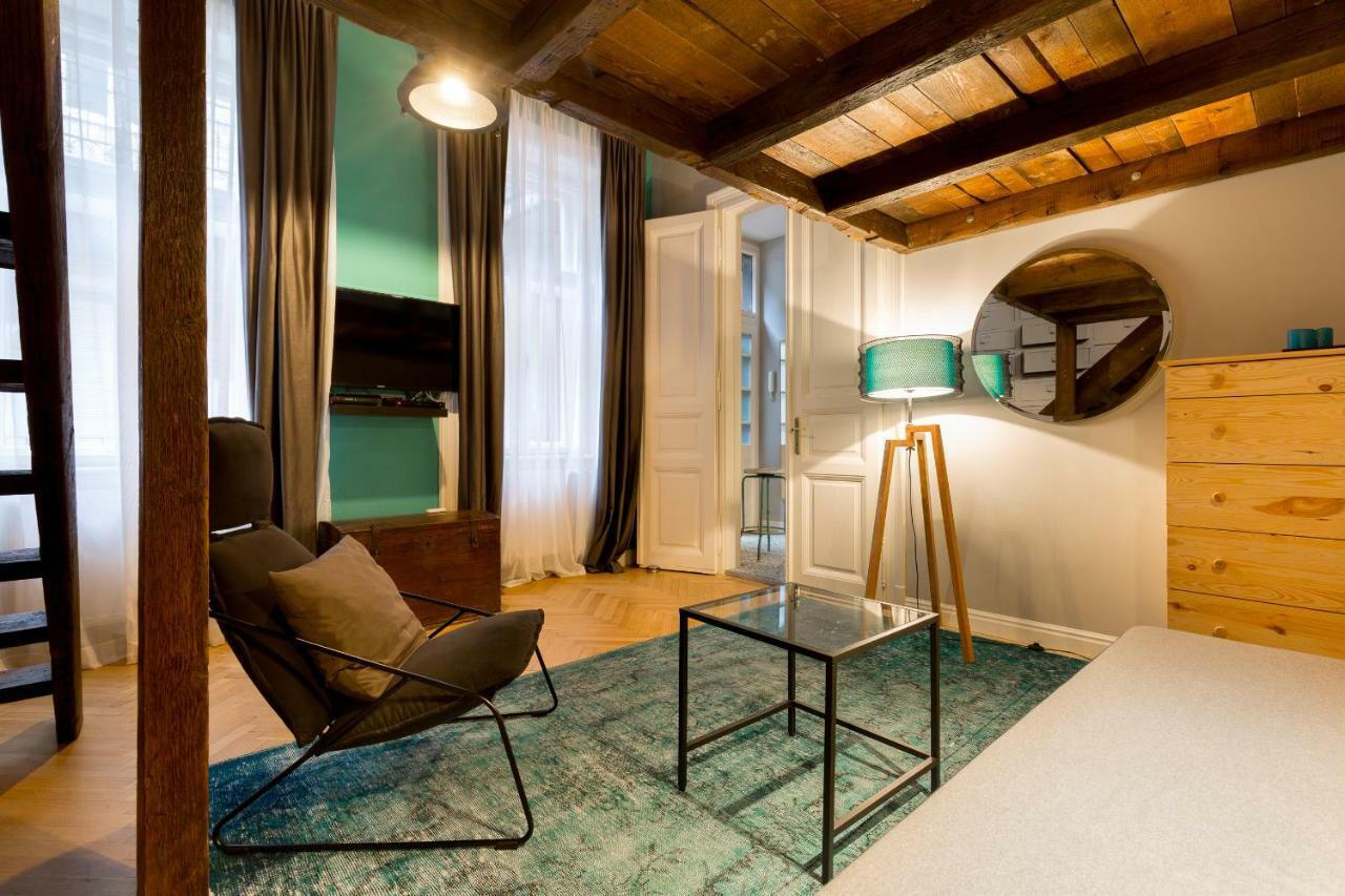 Deluxe Twin Studio In Kazinczy Street Apartment Budapest Bagian luar foto