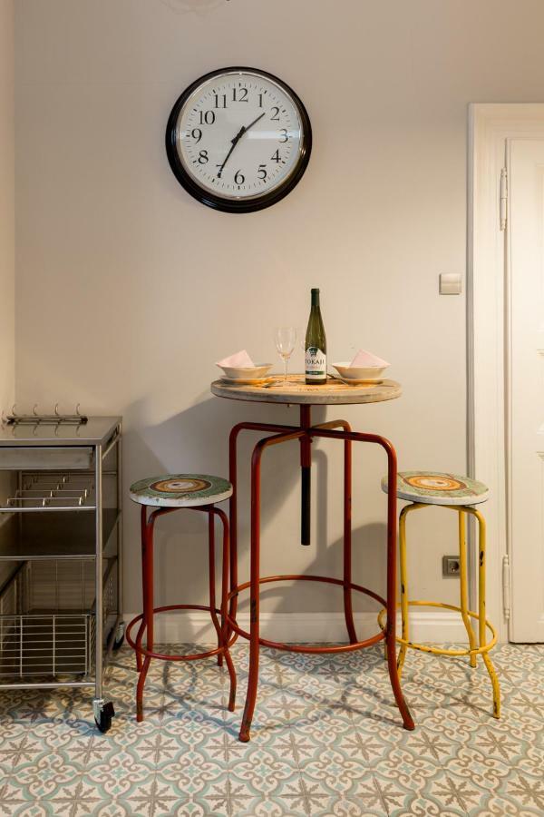 Deluxe Twin Studio In Kazinczy Street Apartment Budapest Bagian luar foto
