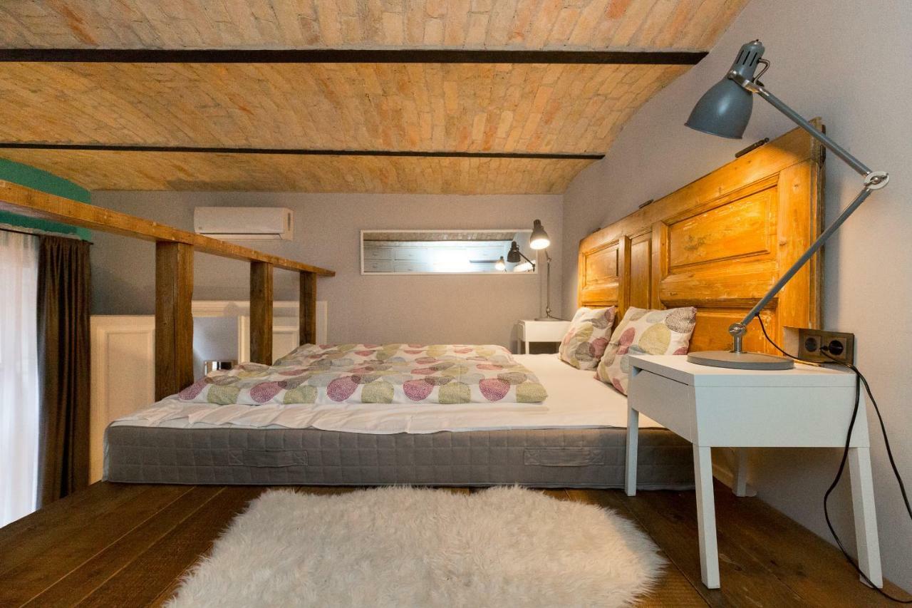 Deluxe Twin Studio In Kazinczy Street Apartment Budapest Bagian luar foto